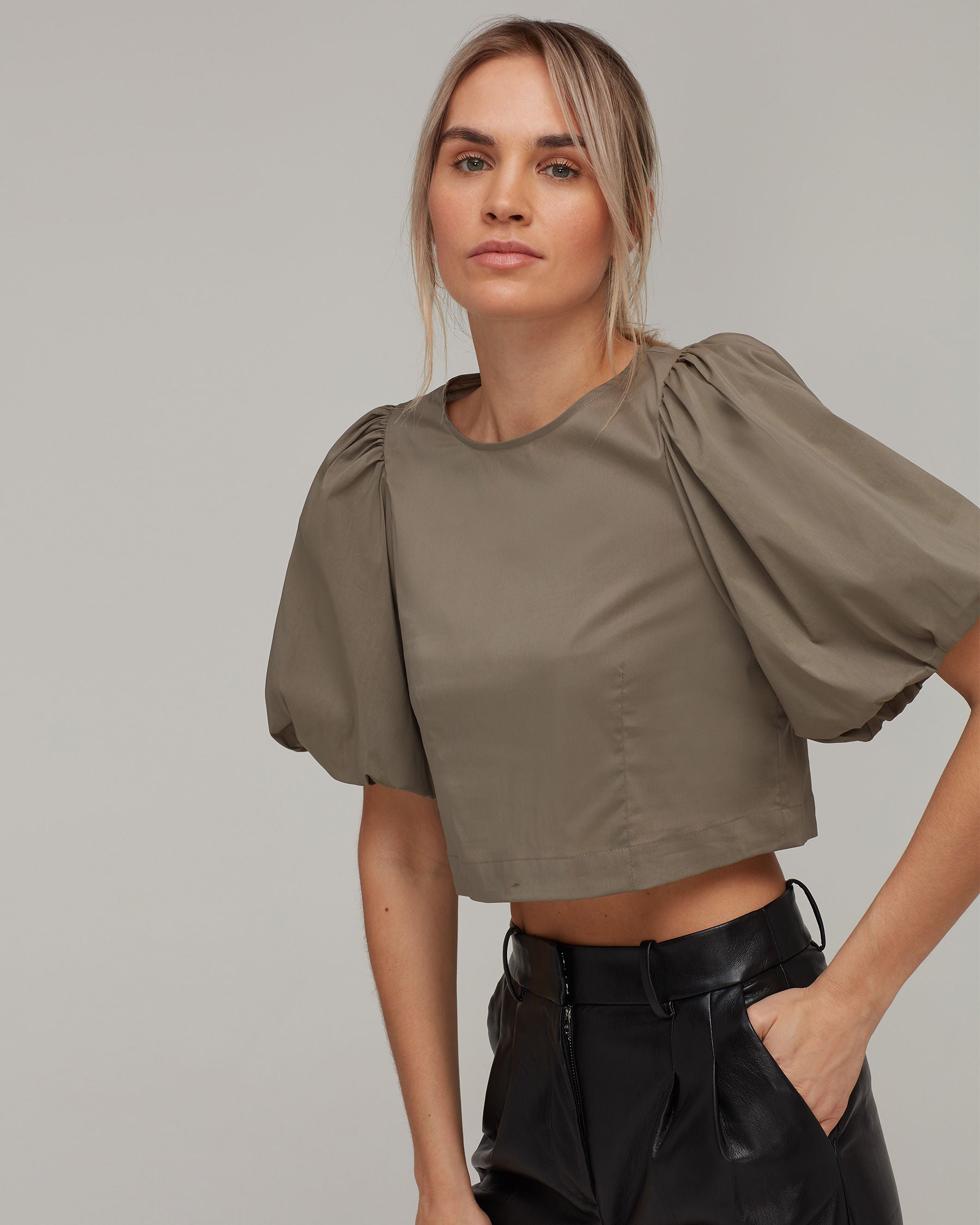 Stretch Cotton Cropped Puff Shoulder Top